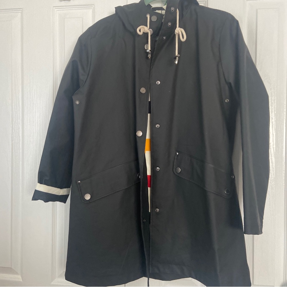 Pendleton Woolen Mills Water Proof Coat Jacket Glacier Stripe Lined Women Small